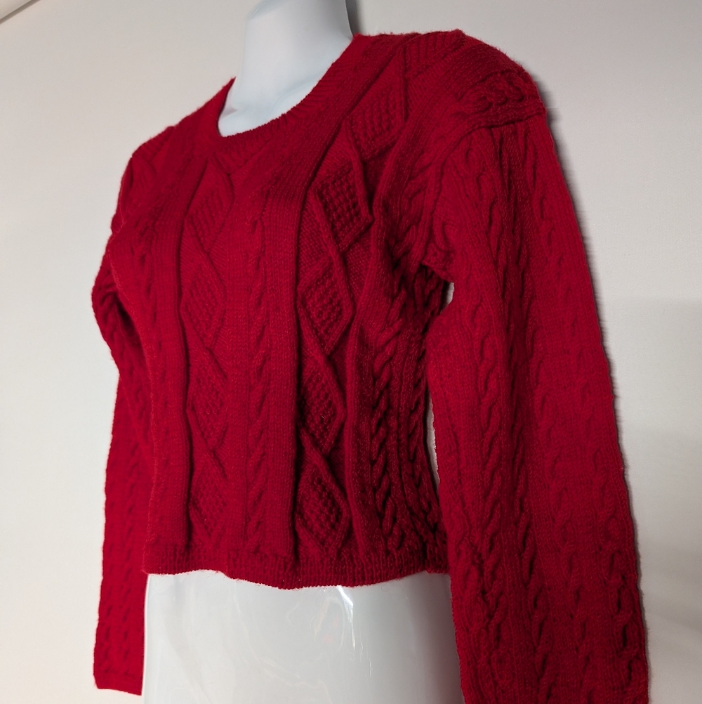Handmade Red Cable-Knit Women's Sweater - Classic Crewneck